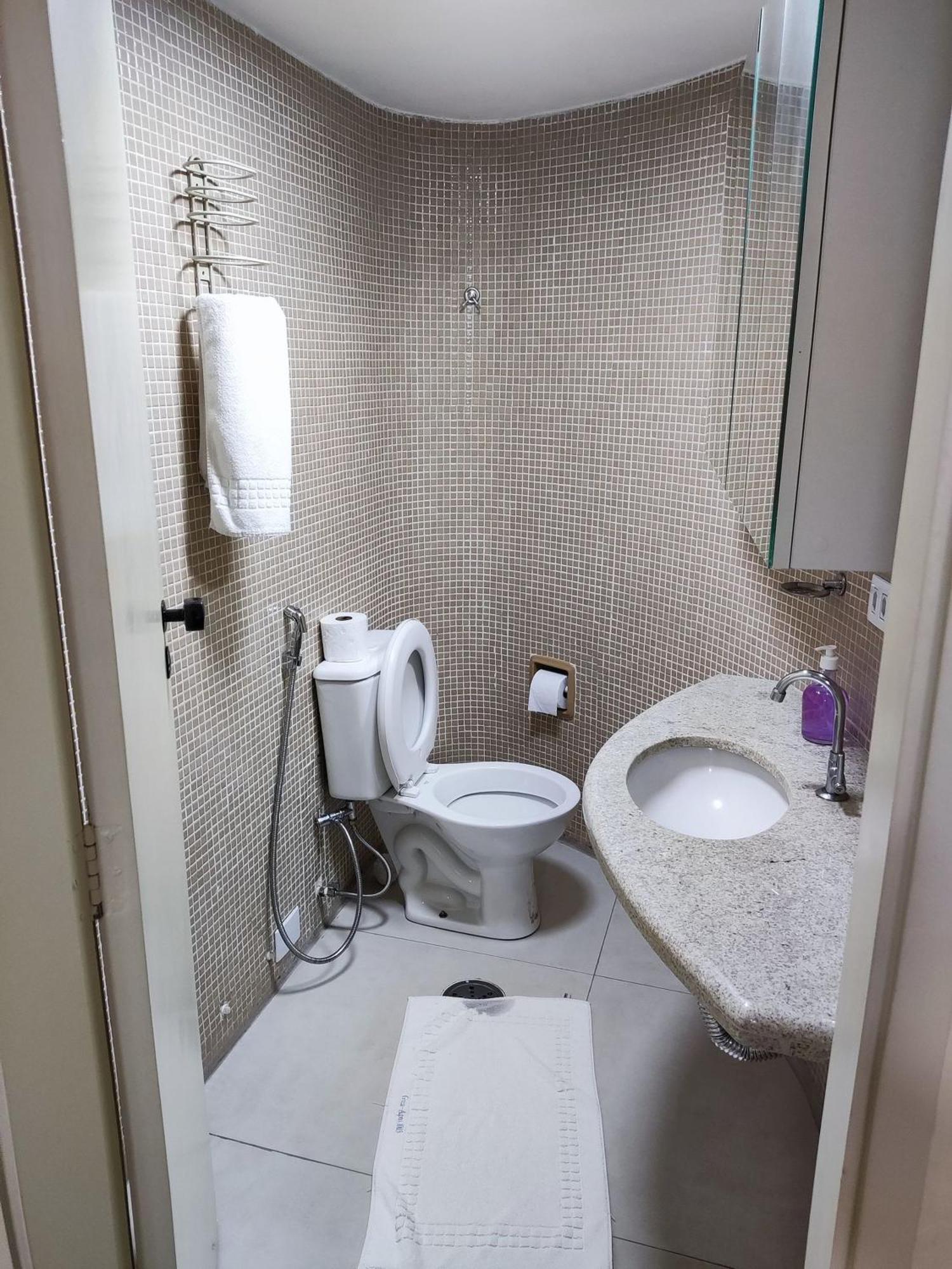 Apartment Alucinante, Liberdade , Hakka E Hosp