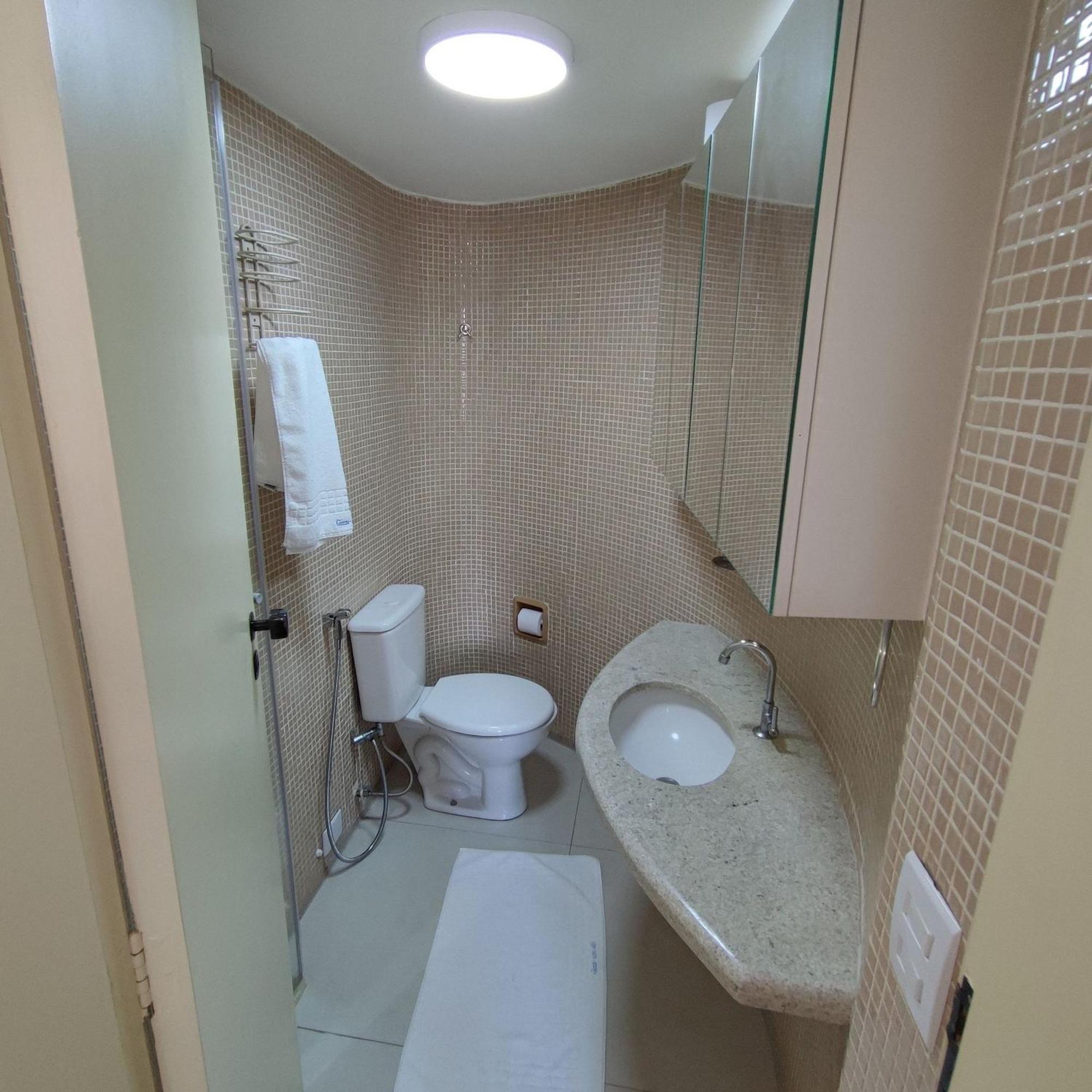 Alucinante, Liberdade , Hakka E Hosp Apartment